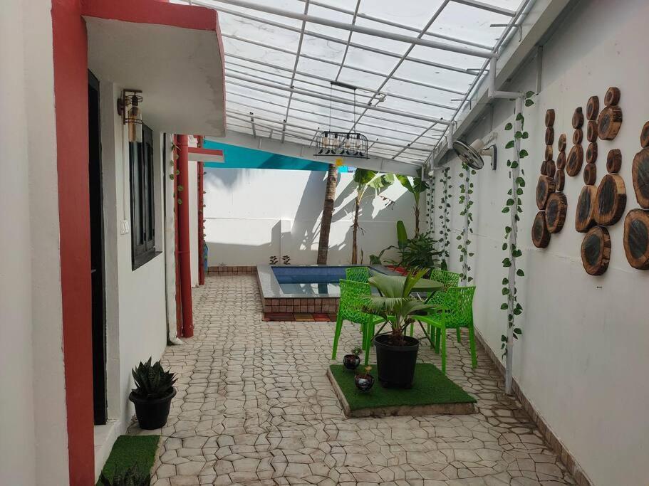 Paradise Villa With Private Jacuzzi Pool Port Blair Buitenkant foto